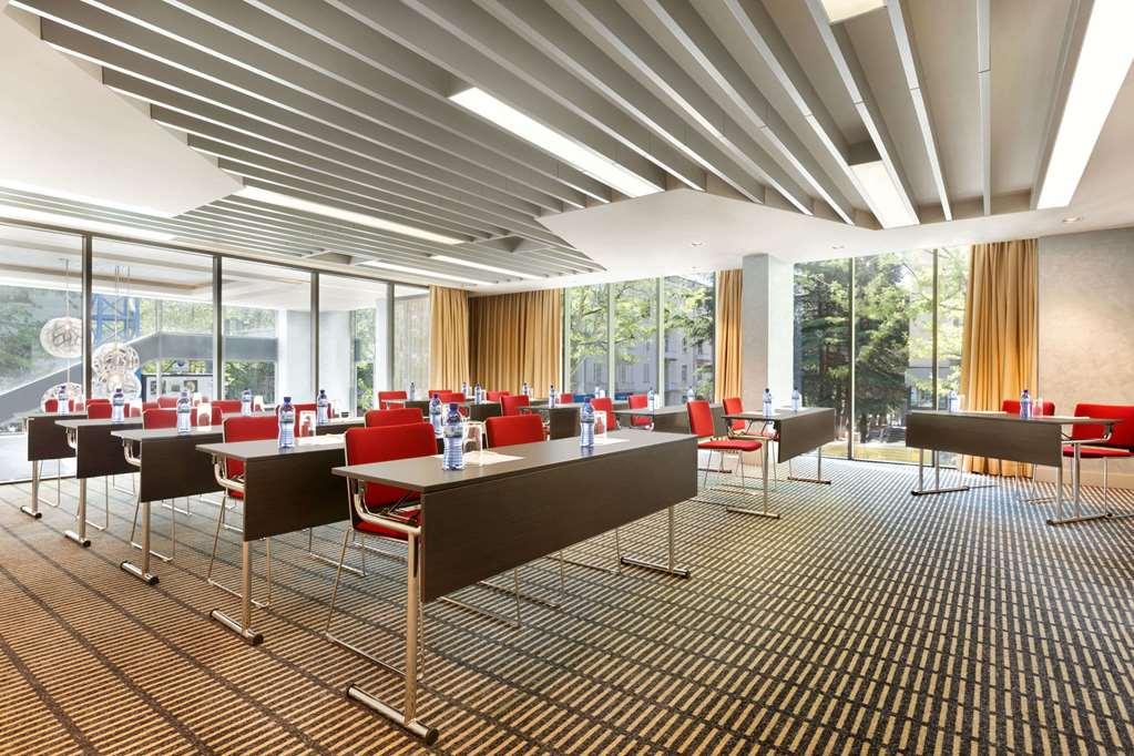 Ramada Encore Tbilisi Instalações foto