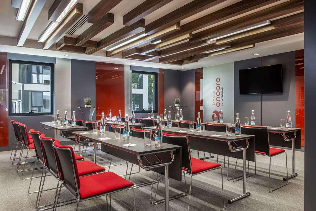 Ramada Encore Tbilisi Instalações foto